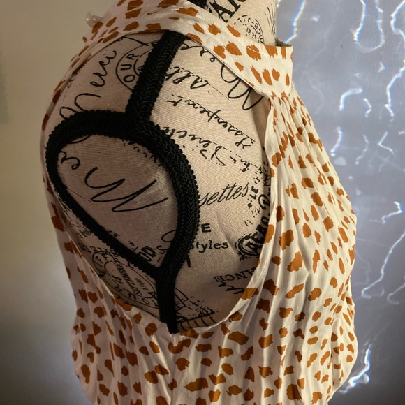 C+D+M woman’s maxi dress size medium.    New with tags - Picture 3 of 7